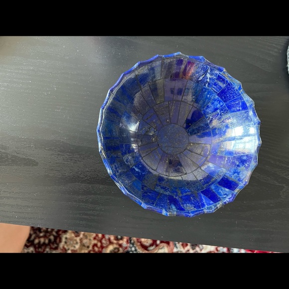 Lapis lazuli vas for sale, Natural stone from badakhshan Afghanistan - Picture 3 of 3